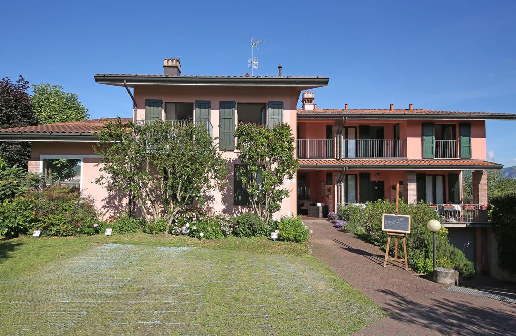 Residence Il Melograno Manerba del Garda Exteriör bild